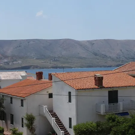 Apartments With A Parking Space Pag - 6367 * Pag Town