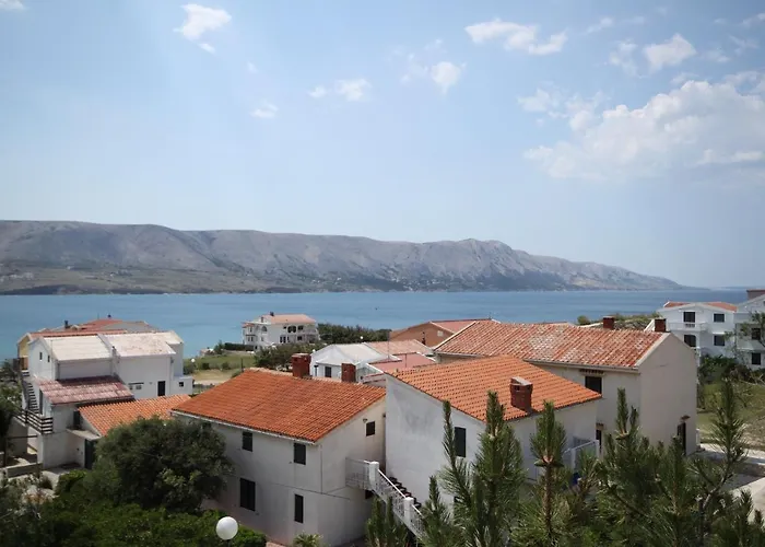 Apartments With A Parking Space Pag - 6367 Apartment Pag Town